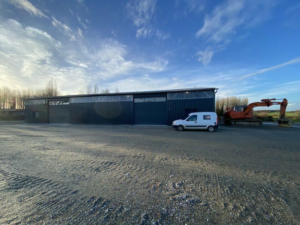 Location Entrepôt – Local d’activité à Cesson-Sévigné de 340m² - Réf. n°4045 - PHOTO1_4045.jpg