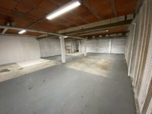 Location Entrepôt – Local d&rsquo;activité à Rennes de 100m² - Réf. n°4459 - PHOTO3_4459_1733751737.jpg