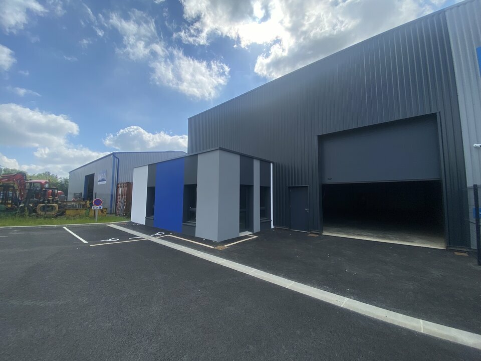 Vente Entrepôt – Local d&rsquo;activité à Liffré de 300.23m² - Réf. n°4115 - PHOTO1_4115_1748356917.jpg