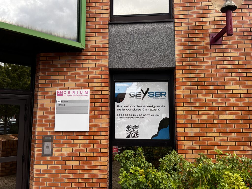 F0C00233-05CA-445F-AB08-8CC2BFC99950