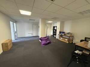 Location Bureaux à Chantepie de 136m² - Réf. n°1044 - PHOTO6_1044_1756369008.jpg