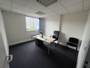 Location Bureaux à Chantepie de 136m² - Réf. n°1044 - PHOTO8_1044_1756368967.jpg