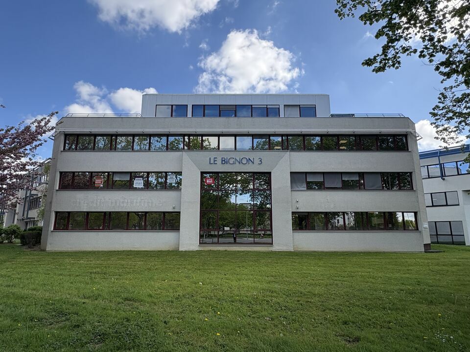 Vente Bureaux à Rennes de 360m² - Réf. n°4688 - PHOTO1_4688_1760365803.jpg
