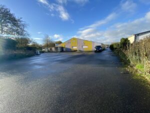 Vente Entrepôt – Local d&rsquo;activité à SAINT JACQUES DE LA LANDE de 900m² - Réf. n°2197 - PHOTO3_2197_1764000911.jpg