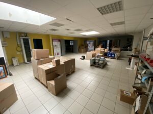 Vente Entrepôt – Local d&rsquo;activité à SAINT JACQUES DE LA LANDE de 900m² - Réf. n°2197 - PHOTO7_2197_1764000909.jpg