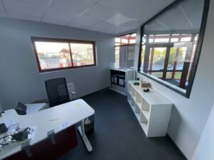 Vente Entrepôt – Local d&rsquo;activité à SAINT JACQUES DE LA LANDE de 900m² - Réf. n°2197 - PHOTO8_2197_1764000908.jpg