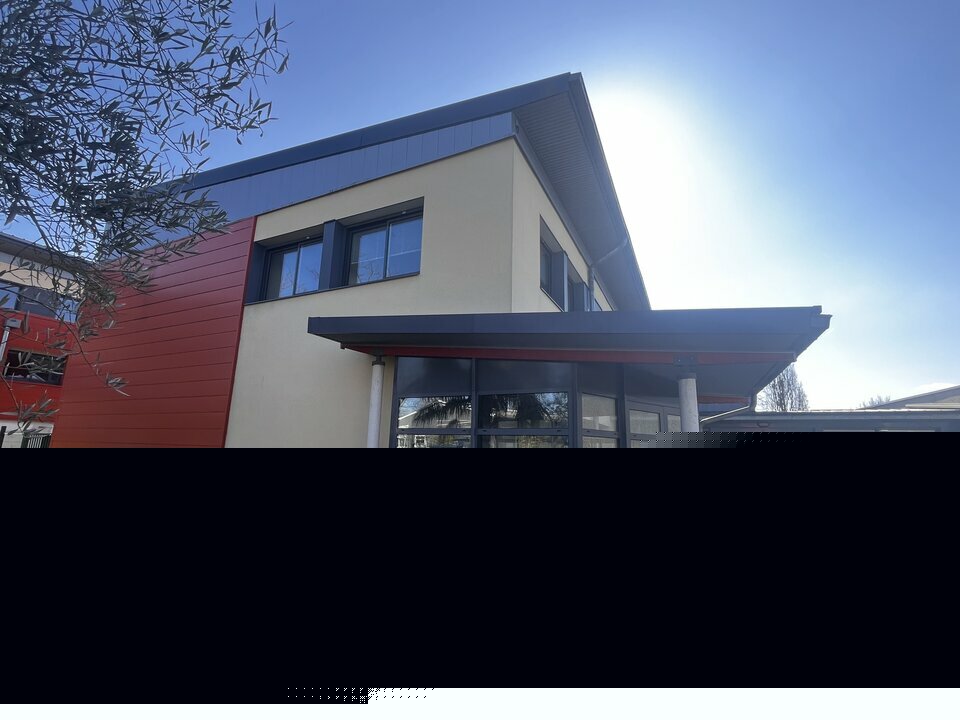 Location Bureaux à Betton de 355m² - Réf. n°4792 - PHOTO1_4792_1772544621.jpg