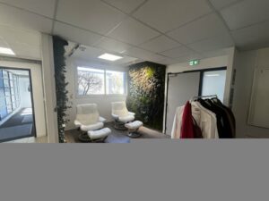 Location Bureaux à Betton de 355m² - Réf. n°4792 - PHOTO9_4792_1772544622.jpg