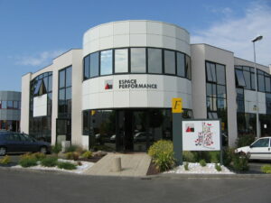 Vente Bureaux à SAINT GREGOIRE de 237m² - Réf. n°3384 - PHOTO1_3384_1739867987.jpg