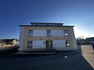 Location Bureaux à Betton de 295m² - Réf. n°4062 - PHOTO1_4062_1675848579.jpg