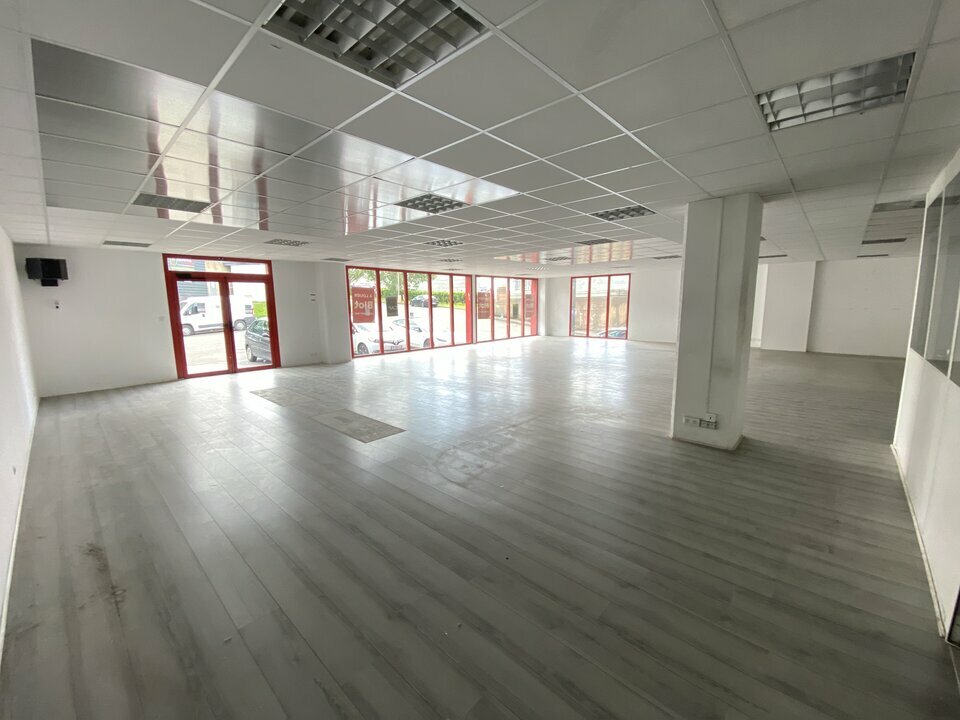 Vente Entrepôt – Local d&rsquo;activité à Cesson-Sévigné de 364m² - Réf. n°4334 - PHOTO1_4334_1716800153.jpg