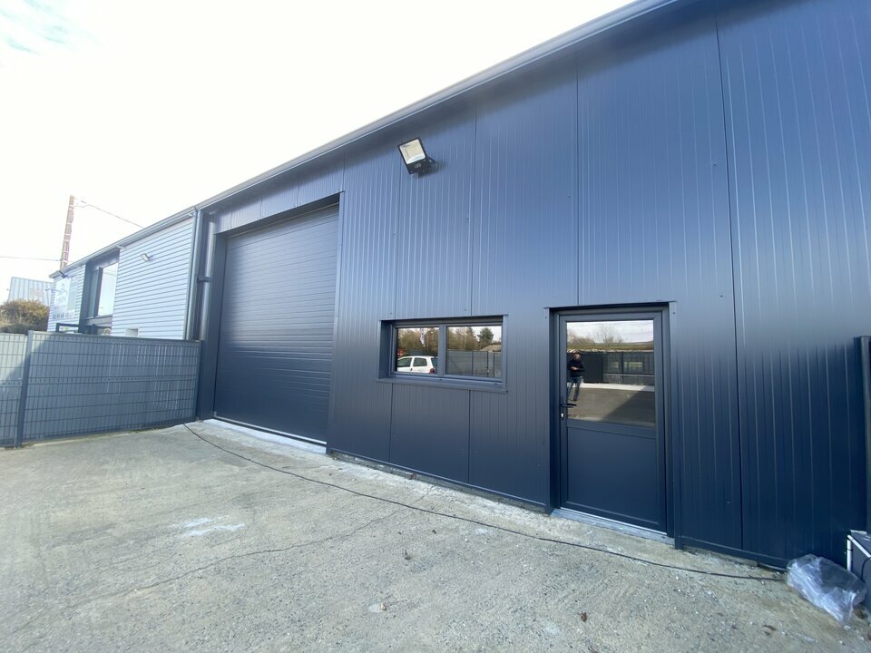 Location Entrepôt – Local d&rsquo;activité à SAINT ARMEL de 245m² - Réf. n°4543 - PHOTO1_4543_1741856870.jpg