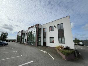 Location Bureaux à Cesson-Sévigné de 110m² - Réf. n°379 - PHOTO2_379_1748425595.jpg