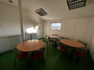 Location Bureaux à Betton de 295m² - Réf. n°4062 - PHOTO2_4062_1675848617.jpg