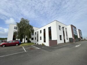 Location Bureaux à Cesson-Sévigné de 115m² - Réf. n°4106 - PHOTO2_4106_1748428231.jpg