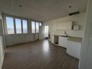 Location Bureaux à Rennes de 475m² - Réf. n°4043 - PHOTO4_4043_1771342169.jpg