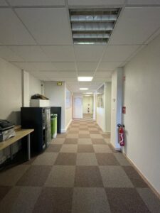 Location Bureaux à Chantepie de 296m² - Réf. n°919 - PHOTO4_919_1671462743.jpg