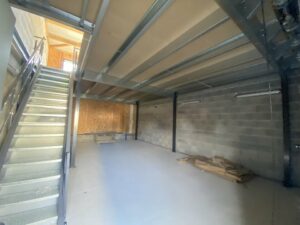 Location Entrepôt – Local d&rsquo;activité à SAINT-GILLES de 121m² - Réf. n°4793 - PHOTO5_4793_1772632053.jpg