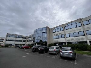 Vente Bureaux à SAINT GREGOIRE de 237m² - Réf. n°3384 - PHOTO6_3384_1740477335.jpg
