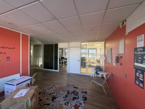 Location Bureaux à SAINT GREGOIRE de 337m² - Réf. n°48 - PHOTO6_48_1766413272.jpg