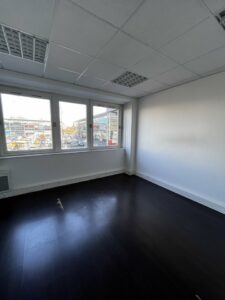 Location Bureaux à Rennes de 194m² - Réf. n°4553 - PHOTO7_4553_1742554371.jpg