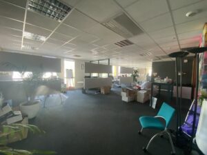 Vente Bureaux à Chartres-de-Bretagne de 358m² - Réf. n°4567 - PHOTO7_4567_1743600616.jpg