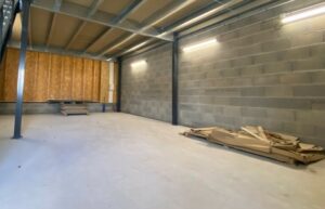 Location Entrepôt – Local d&rsquo;activité à SAINT-GILLES de 121m² - Réf. n°4793 - PHOTO7_4793_1772632374.jpg