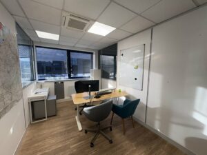 Location Bureaux à SAINT GREGOIRE de 337m² - Réf. n°48 - PHOTO7_48_1766413235.jpg