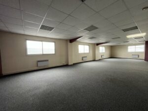 Location Bureaux à Montgermont de 103m² - Réf. n°980 - PHOTO7_980_1770634147.jpg