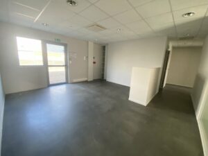 Vente Bureaux à VERN SUR SEICHE de 233m² - Réf. n°2026 - PHOTO8_2026_1743499101.jpg