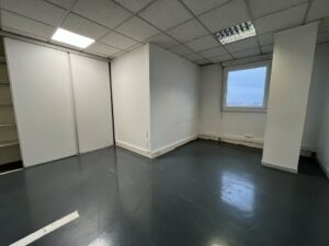 Vente Bureaux à Rennes de 147m² - Réf. n°2518 - PHOTO8_2518_1773675744.jpg