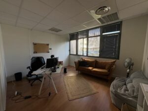 Vente Bureaux à SAINT GREGOIRE de 85m² - Réf. n°1472 - PHOTO9_1472_1744616465.jpg