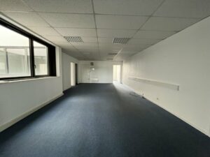 Location Bureaux à Cesson-Sévigné de 110m² - Réf. n°379 - PHOTO9_379_1748425647.jpg