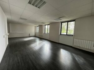 Location Bureaux à Cesson-Sévigné de 115m² - Réf. n°4106 - PHOTO9_4106_1748428214.jpg