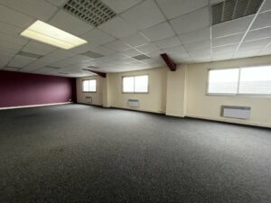 Location Bureaux à Montgermont de 103m² - Réf. n°980 - PHOTO9_980_1770634146.jpg