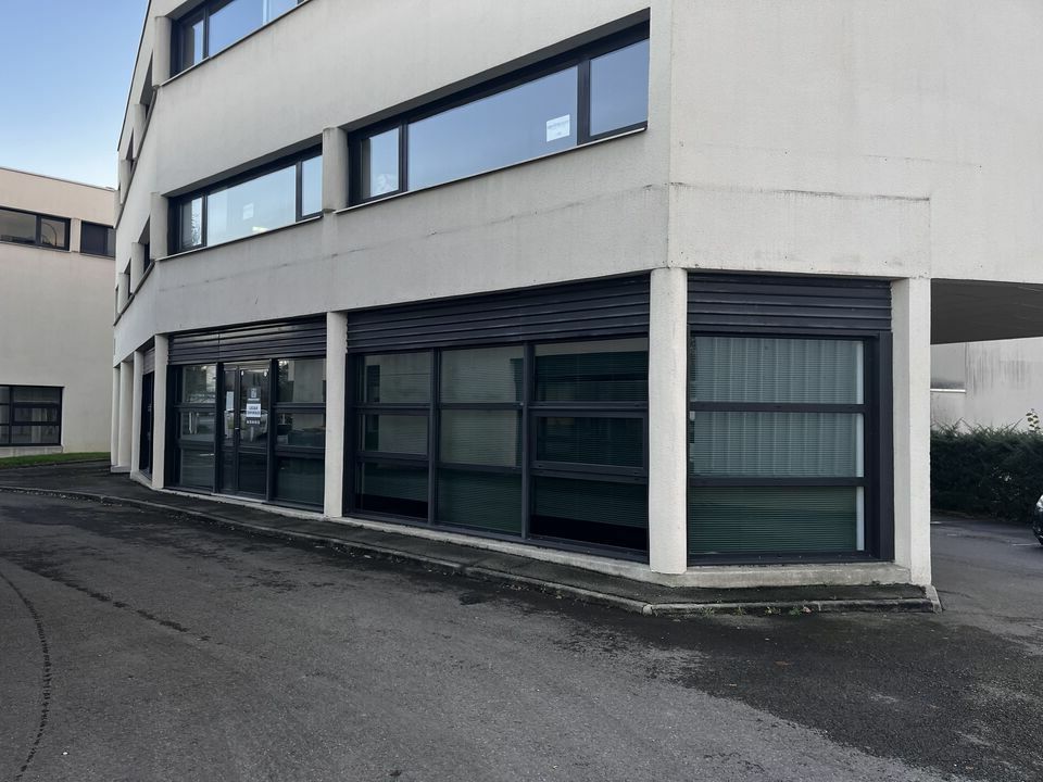 Location Bureaux à Cesson-Sévigné de 60m² - Réf. n°1679 - PHOTO1_1679_1764168774.jpg