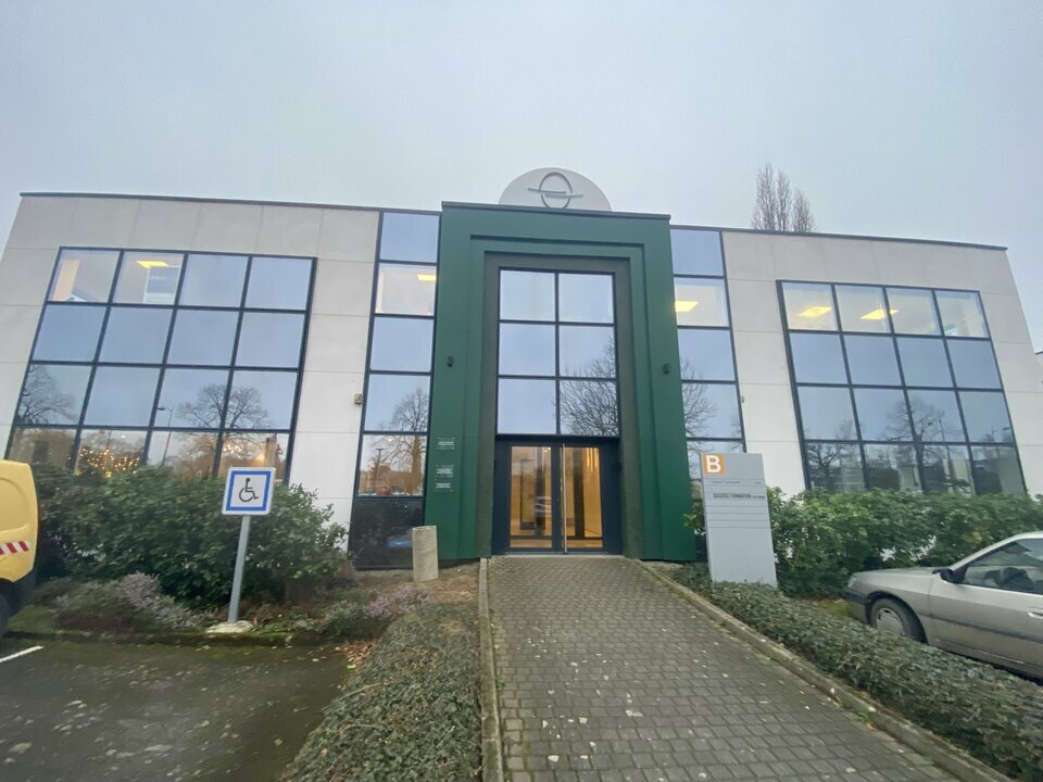 Location Bureaux à Cesson-Sévigné de 27m² - Réf. n°4471 - PHOTO1_4471_1734943017.jpg