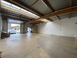 Location Entrepôt – Local d&rsquo;activité à Rennes de 200m² - Réf. n°4644 - PHOTO1_4644_1761753130.jpg