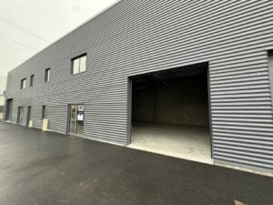 Location Entrepôt – Local d&rsquo;activité à Le Rheu de 212m² - Réf. n°4825 - PHOTO1_4825_1778488073.jpg