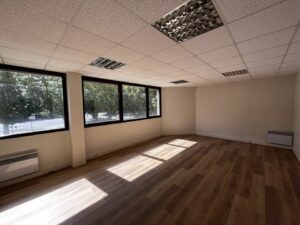 Vente Bureaux à Rennes de 149m² - Réf. n°2528 - PHOTO2_2528_1689688299.jpg
