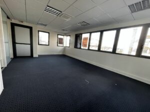 Location Bureaux à SAINT GREGOIRE de 250m² - Réf. n°4089 - PHOTO2_4089_1678867229.jpg