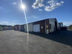 Vente Entrepôt – Local d&rsquo;activité à TINTENIAC de 600m² - Réf. n°4681 - PHOTO2_4681_1759305698.jpg