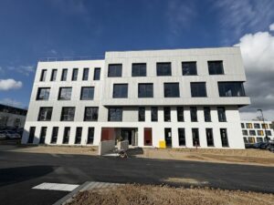 Vente Bureaux à Chartres-de-Bretagne de 1337.5m² - Réf. n°4208 - PHOTO3_4208_1746029525.jpg