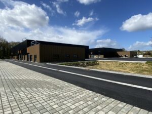 Vente Entrepôt – Local d&rsquo;activité à Goven de 222.91m² - Réf. n°4296 - PHOTO3_4296_1774881475.jpg
