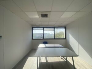 Location Bureaux à VERN SUR SEICHE de 250m² - Réf. n°4564 - PHOTO3_4564_1743427619.jpg