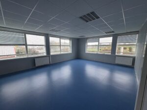 Vente Bureaux à Rennes de 120m² - Réf. n°898 - PHOTO3_898_1772790808.jpg
