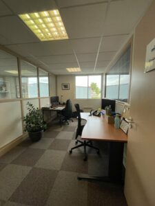Location Bureaux à Chantepie de 296m² - Réf. n°919 - PHOTO3_919_1671462742.jpg