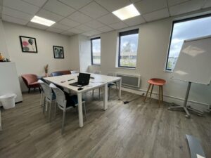 Vente Bureaux à Cesson-Sévigné de 294m² - Réf. n°279 - PHOTO4_279_1777902288.jpg