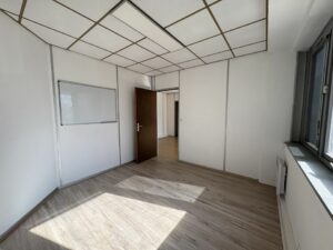 Location Bureaux à Rennes de 195m² - Réf. n°4554 - PHOTO4_4554_1742801820.jpg