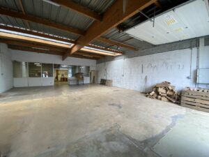Location Entrepôt – Local d&rsquo;activité à Rennes de 200m² - Réf. n°4644 - PHOTO4_4644_1761753209.jpg